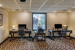 thumbnail: Business center
