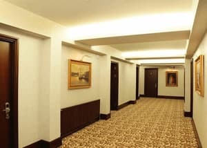 thumbnail: Hallway
