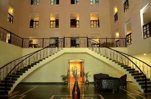 thumbnail: Interior entrance