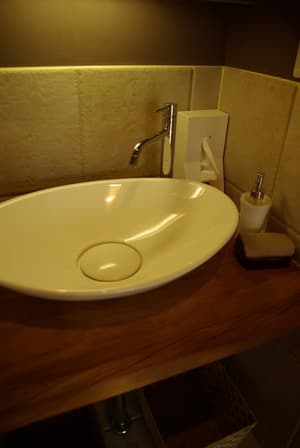 thumbnail: Bathroom sink