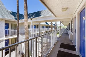 thumbnail: Terrace/patio