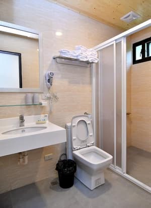 thumbnail: Bathroom