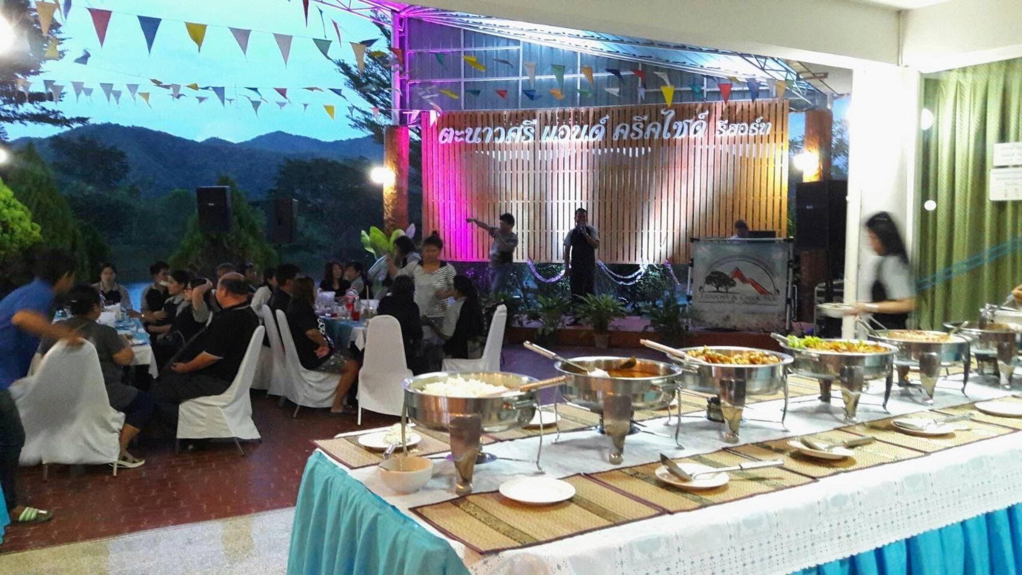 Restaurant-cafeteria