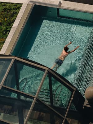 thumbnail: Pool
