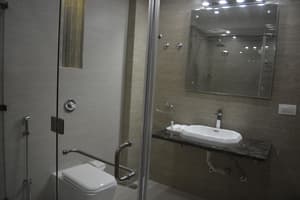 thumbnail: Bathroom