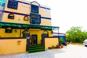 thumbnail: Exterior