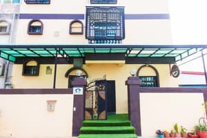 thumbnail: Exterior