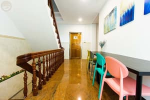 thumbnail: Interior