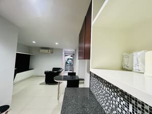 thumbnail: Living room