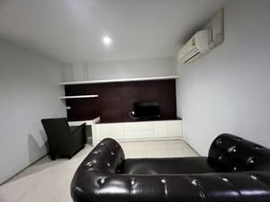 thumbnail: Living room