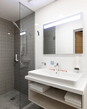thumbnail: Bathroom