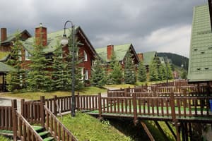 thumbnail: Property grounds