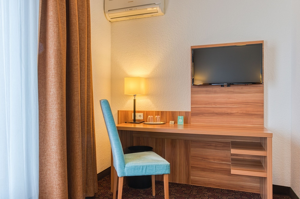 Restaurant-cafeteria