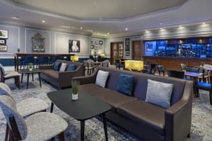 thumbnail: Bar (on property)