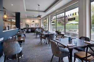 thumbnail: Restaurant