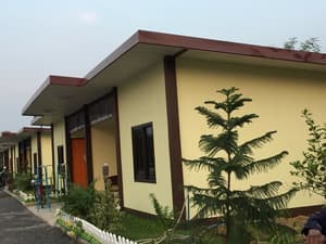 thumbnail: Exterior