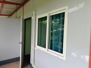thumbnail: Front of property