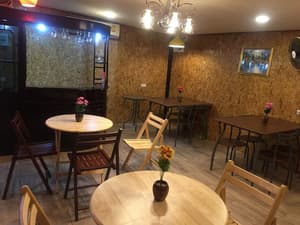 thumbnail: Breakfast area
