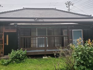 thumbnail: Primary image