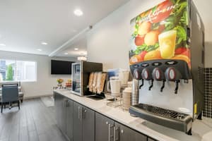 thumbnail: Breakfast area
