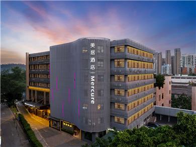 On-Site,Property Amenity,Recreation,Fitness Center