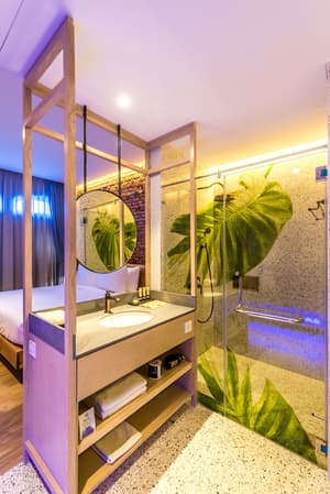 thumbnail: Bathroom