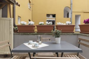 thumbnail: In-room dining