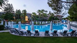 thumbnail: Outdoor pool