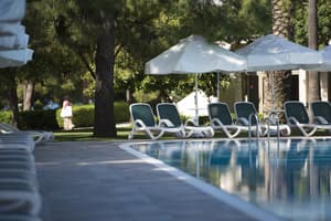 thumbnail: Outdoor pool