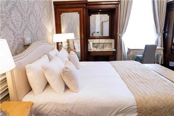 Guest Room,Suite,On-Site