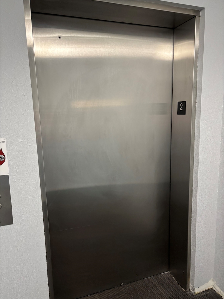 Elevator