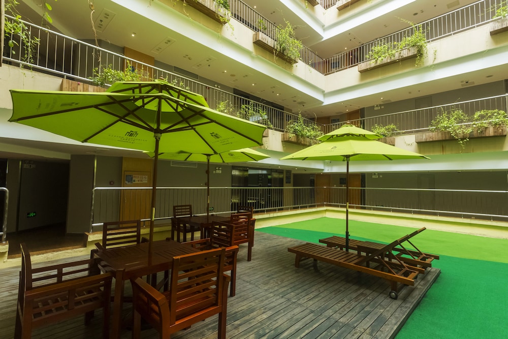 Swimming pool-spa