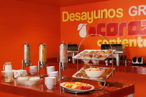thumbnail: Breakfast area