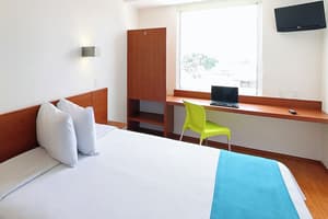 thumbnail: Room