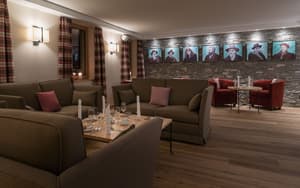 thumbnail: Lounge