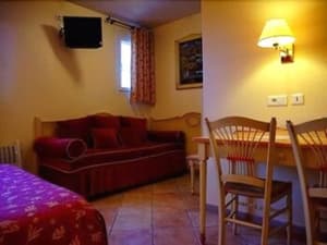 thumbnail: Living area