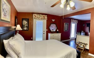 thumbnail: Living area