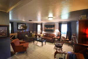 thumbnail: Interior