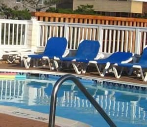 thumbnail: Pool