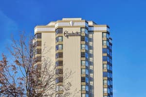 thumbnail: Exterior