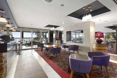 On-Site,Bar/Lounge