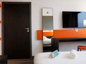 thumbnail: Room