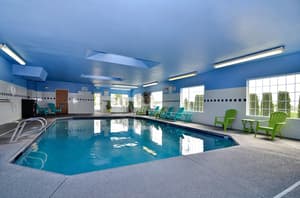 thumbnail: Pool