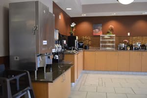 thumbnail: Breakfast area