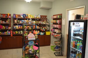 thumbnail: Snack bar