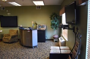 thumbnail: Lounge