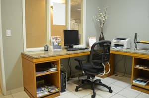 thumbnail: Business center