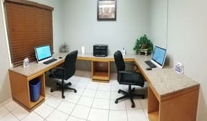 thumbnail: Business center
