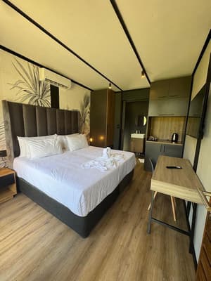 thumbnail: Room