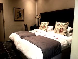 thumbnail: Room